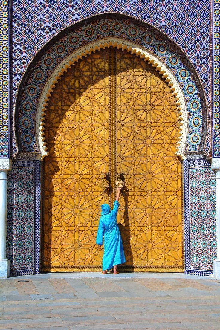 FÈS